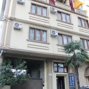 https://hotel-hayat.batumihotels.net