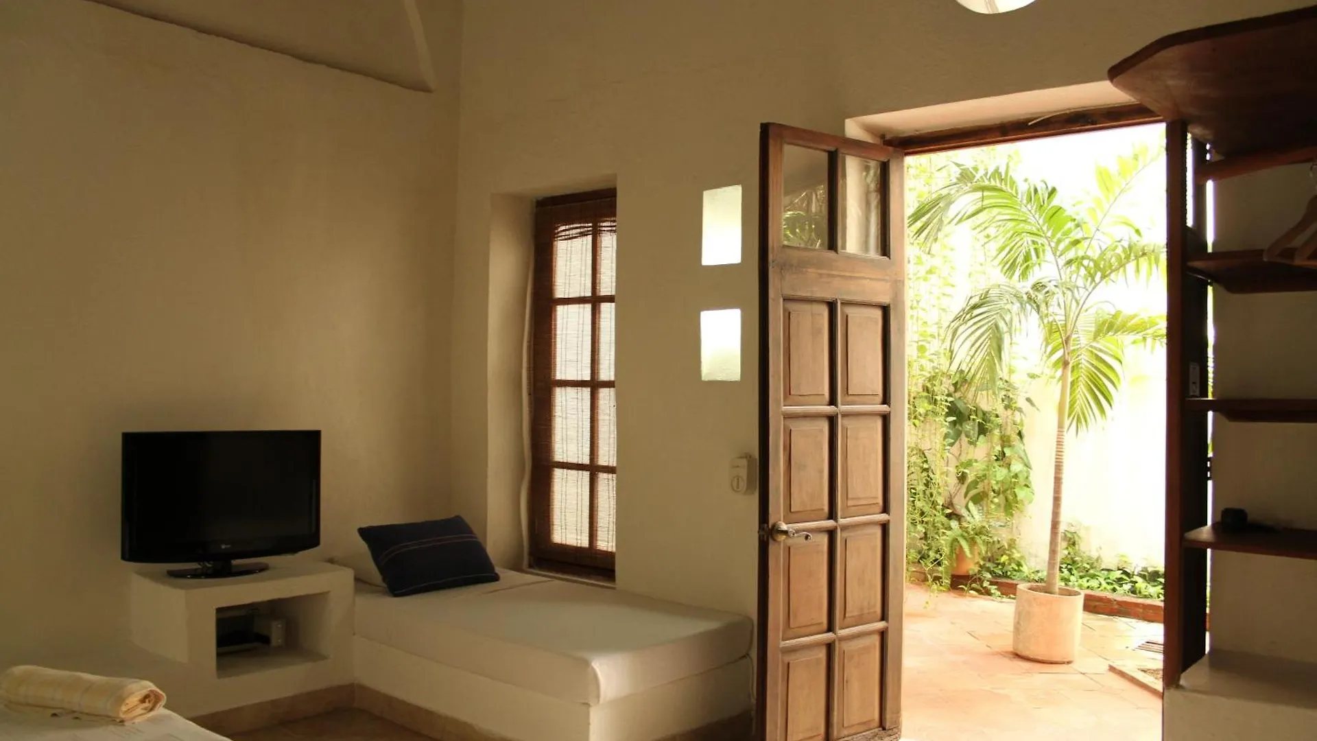 Casa Del Tejadillo Hotell Cartagena 2*,